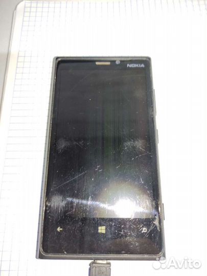 Телефон Nokia Lumia 920