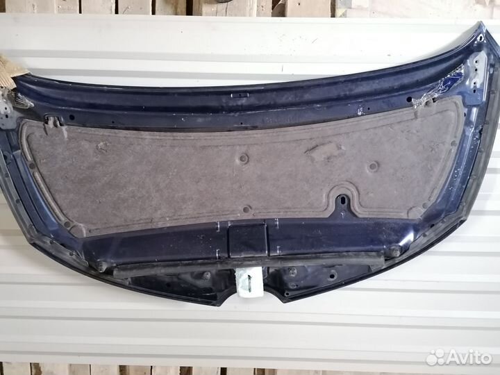 Капот Mazda Biante