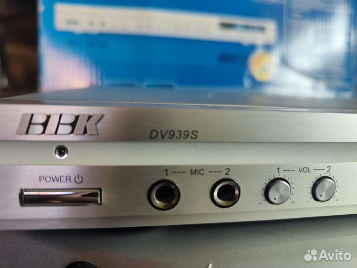 DVD плеер BBK DV939S