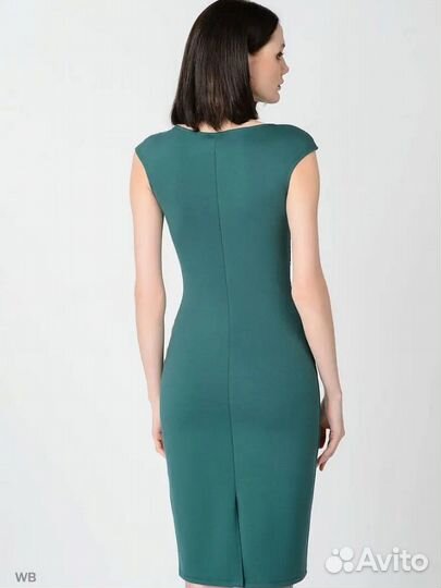 Трикотажное платье миди