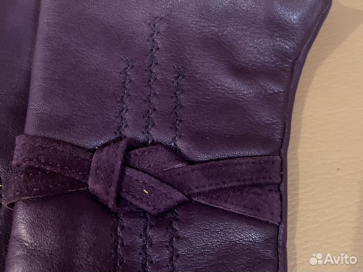 Перчатки женские кожаные новые