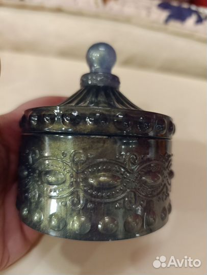 Шкатулка для украшений из эпоксидной смолы