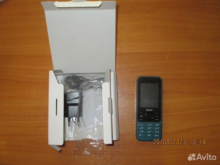 Мобильный телефон Nokia 6300
