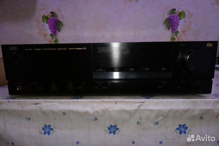 Продаю усилитель JVC