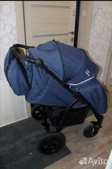 Шикарная всесезонная коляска