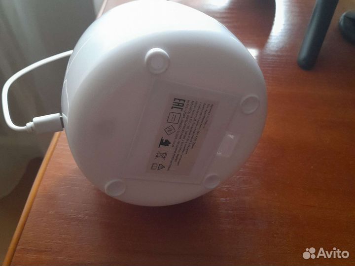 Лампа настольная