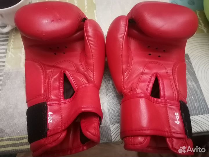Боксерские перчатки remix и шорты