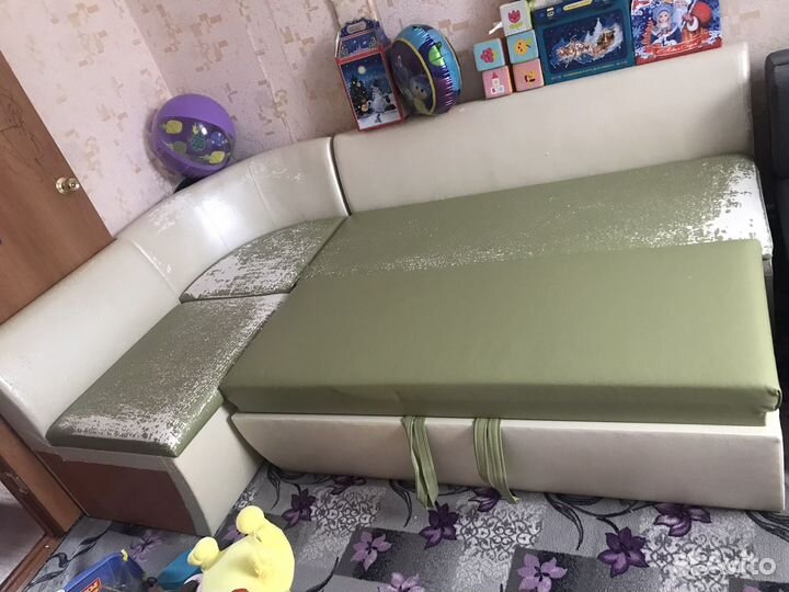 Угловой диван бу