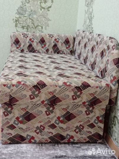 Одна спальня кровать бу