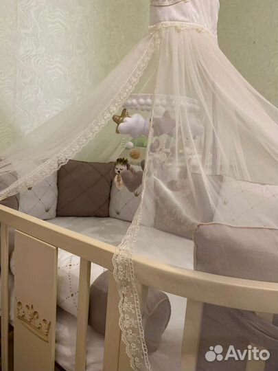 Кровать,матрас 2 в 1(круглый овальный)наматрасник