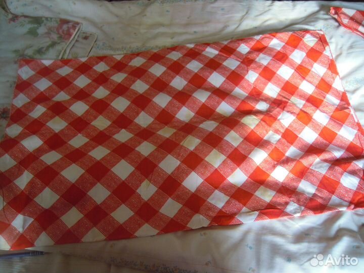 Комплект -шторы, занавески, скатерть, фартук