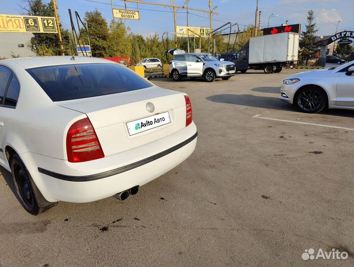 Skoda Superb 1.8 МТ, 2002, 218 000 км