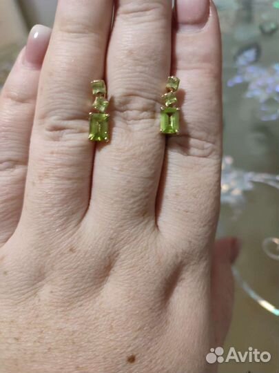 Золотые серьги