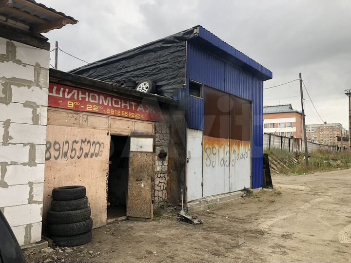 Гараж, > 30 м²