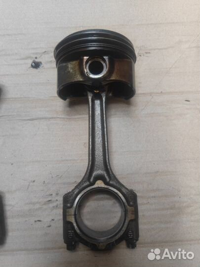 Поршень Opel Corsa D Z16LER 2008