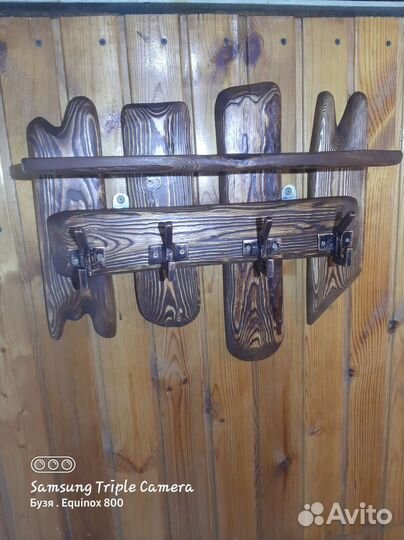 Вешалка- полка для бани