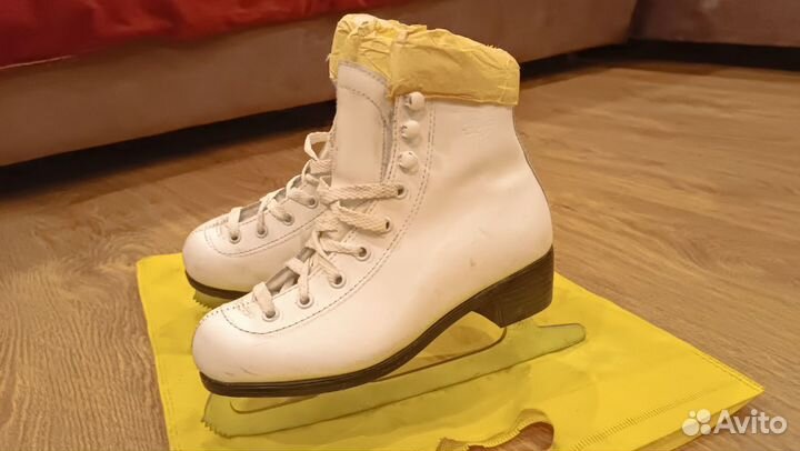 Коньки фигурные детские 34 размер