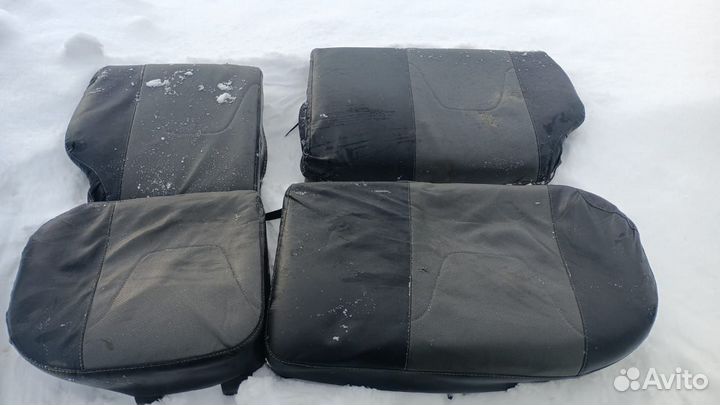 Сиденья комплект ваз 2112