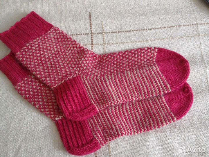 Носочки женские, вязан. методом Хеликс