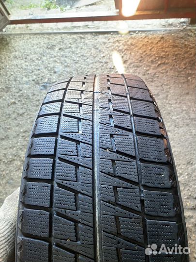 Bridgestone Blizzak Revo2 205/65 R16 95Q