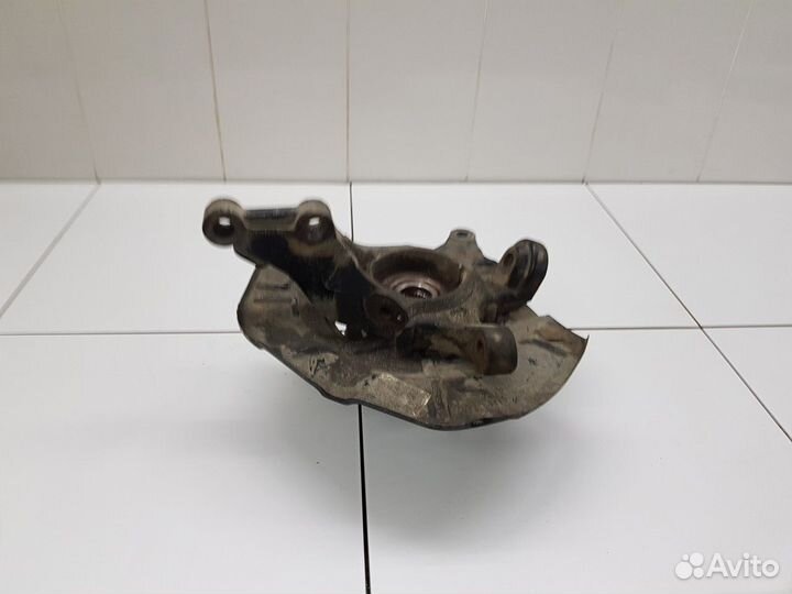 Кулак поворотный передний левый (Geely Atlas)