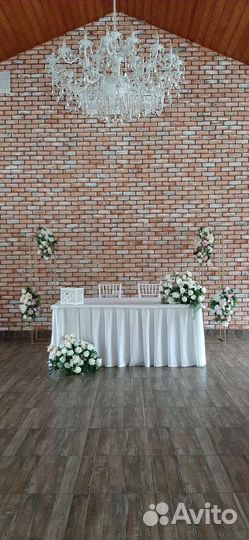 Украшение зала. Свадебные аксессуары