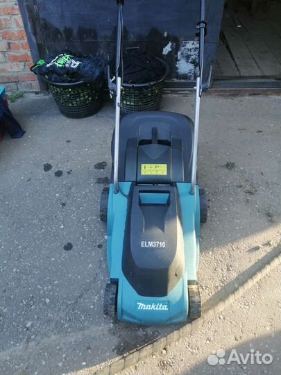 Газонокосилка ELM 3710