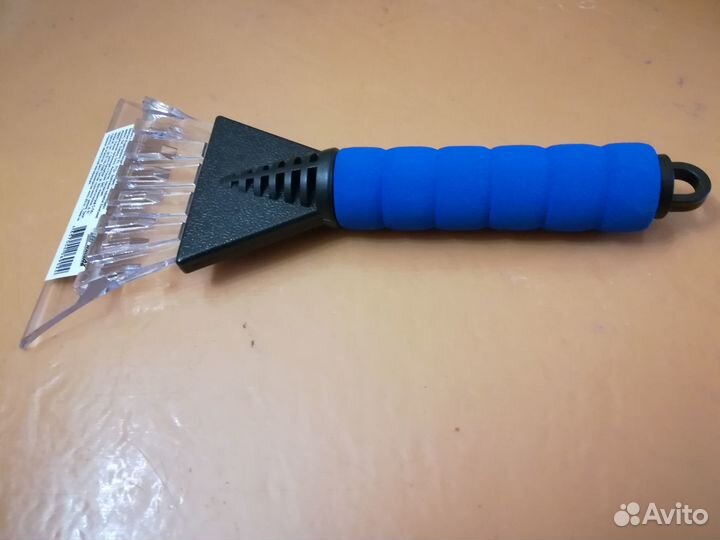 Щетка-скребок новая