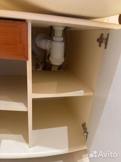 Тумба для ванной с зеркалом бу