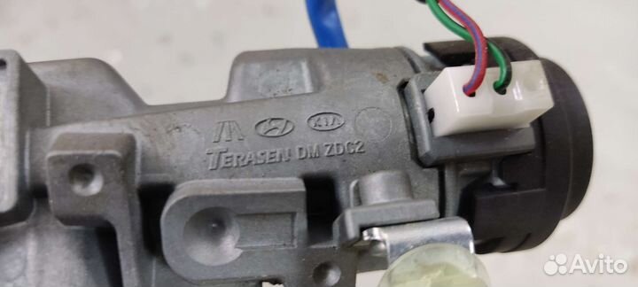 Замок зажигания Hyundai Solaris 2