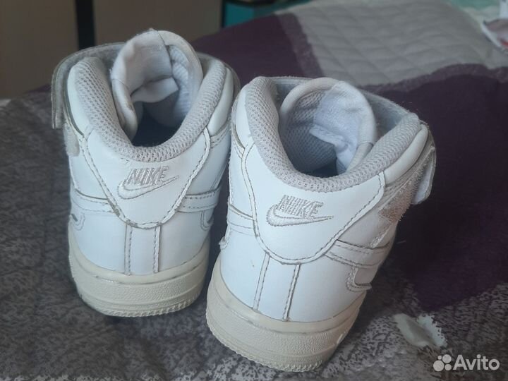 Кроссовки nike детские