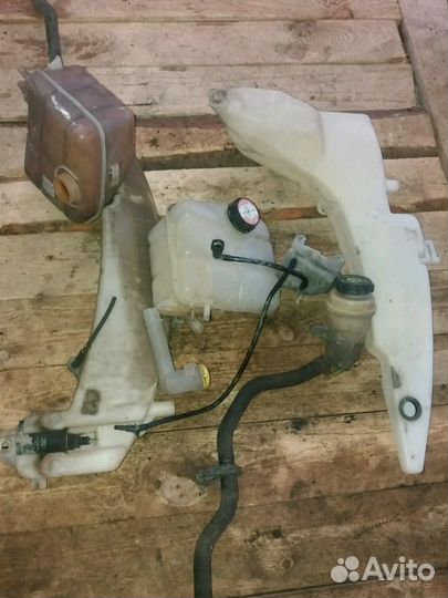 Бачок омывателя Focus 1