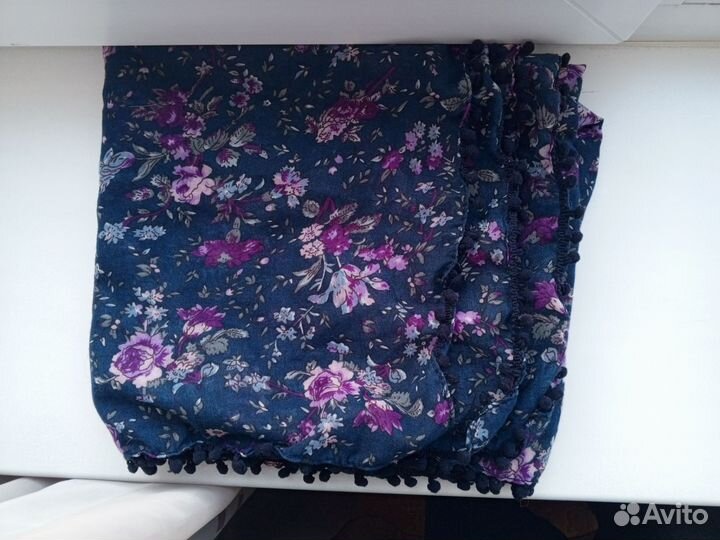 Шарфы разные. Листай