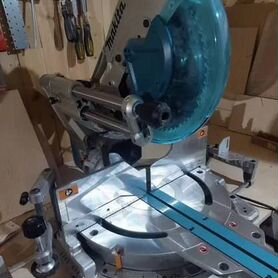 Пила Makita ls1219l