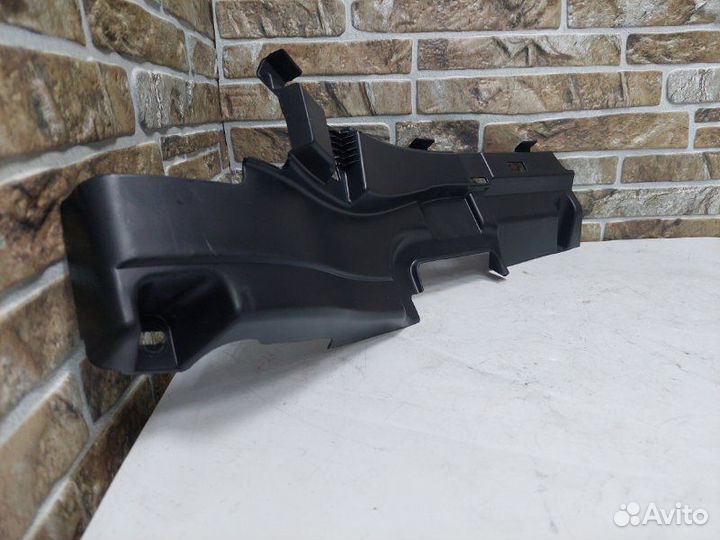 Накладка в салоне левая Jeep Grand Cherokee WK2