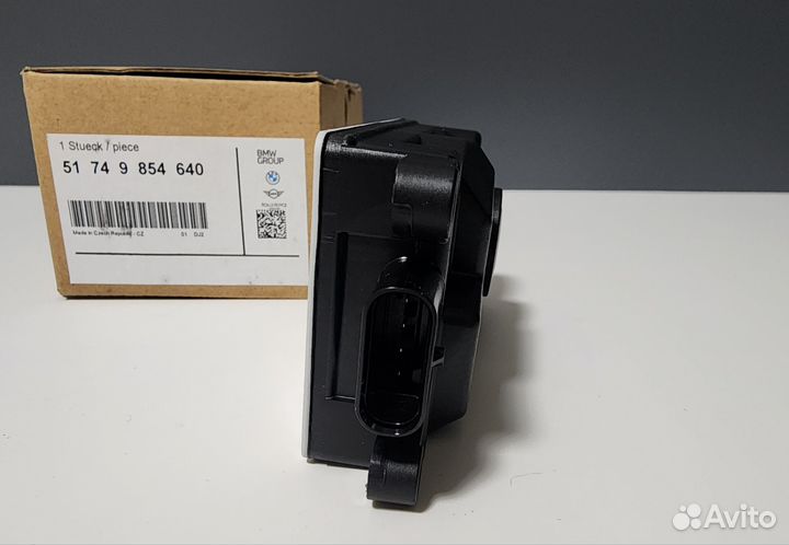 Моторчик верхних жалюзи BMW G30 G32 G11 оригинал