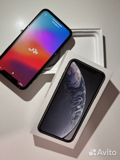 iPhone Xr, 64 ГБ