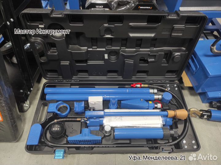 Растяжка рихтовочная c манометром в кейсе, 10 т