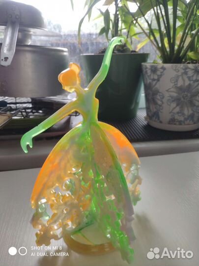 Для украшений авторская подставка из смолы