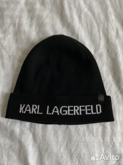 Шапка Karl Lagerfeld
