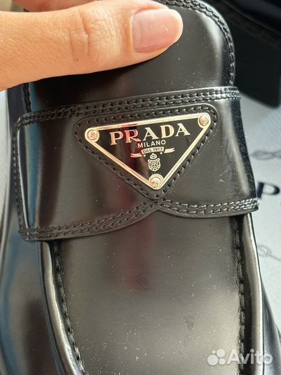 Лоферы Prada