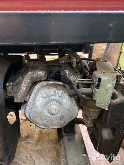 Генератор бензиновый 3-3,5кв