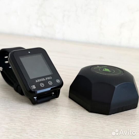 Кнопка вызова персонала, официанта Бургер и часы