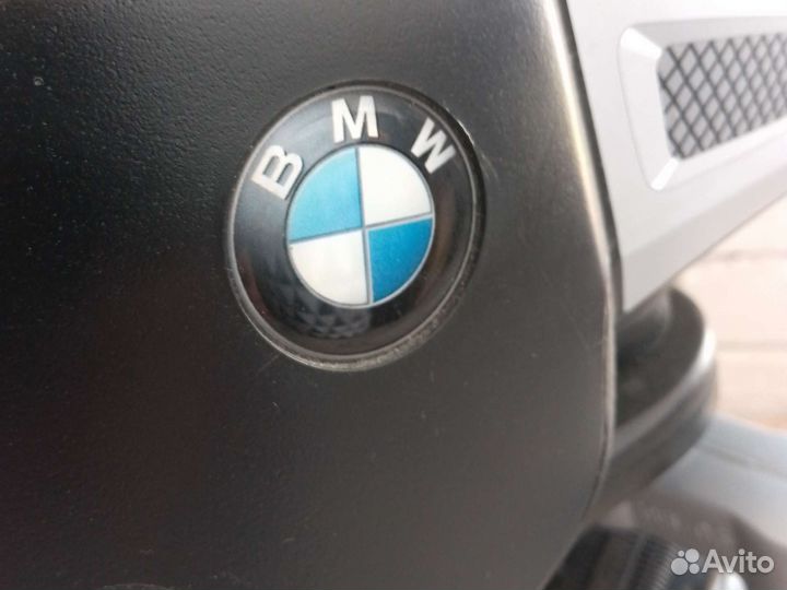 Детский трехколесный велосипед BMW