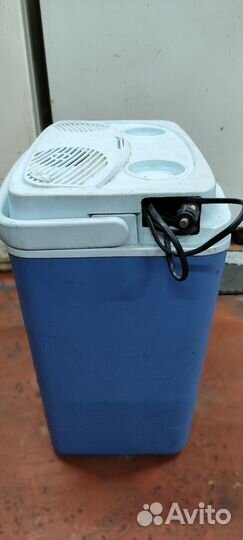 Холодильник для автомобиля