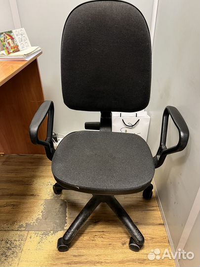 Компьютерное кресло/стул офисный, 4 штуки