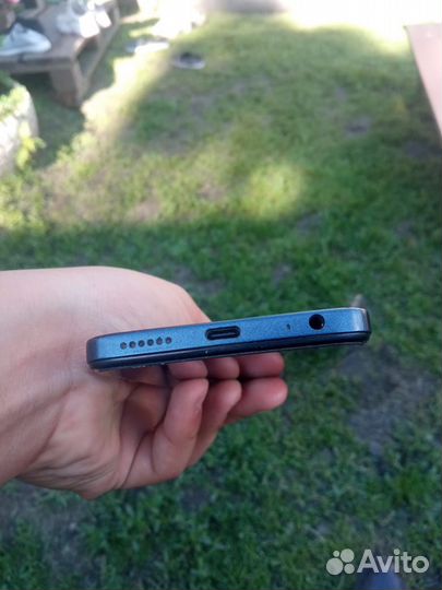 TECNO Spark 10, 8/128 ГБ