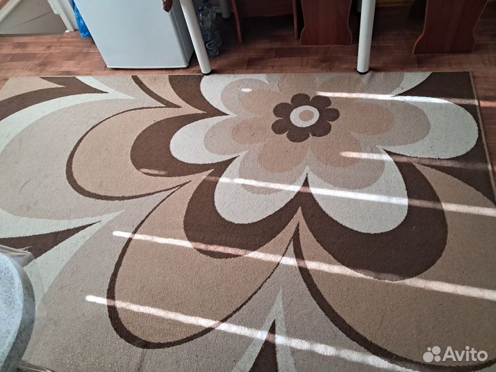 Ковер шерстяной