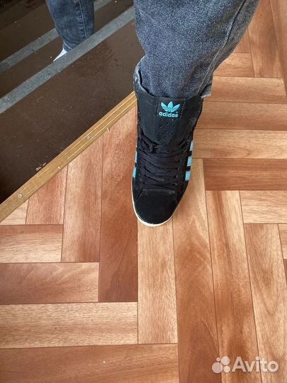 Сникерсы женские