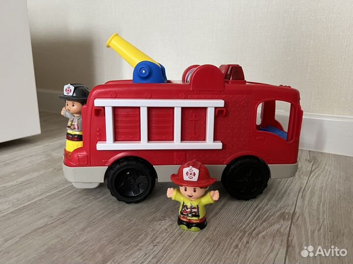 Пожарная машина fisher price little people